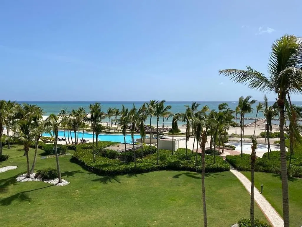 Exclusivos Apartamentos Con Vista A La Playa En Aquamarina, Cap Cana Punta Cana