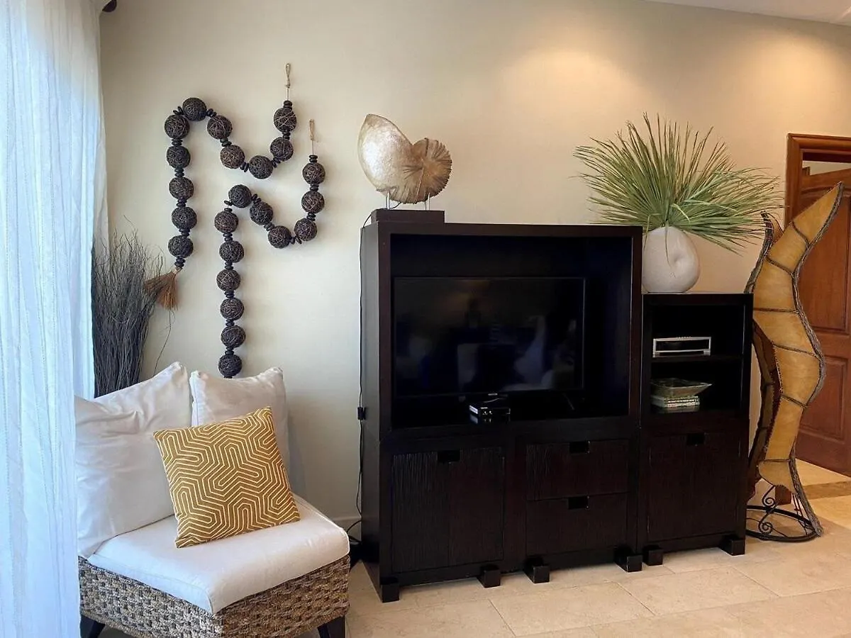 Exclusivos Apartamentos Con Vista A La Playa En Aquamarina, Cap Cana Punta Cana Apartment